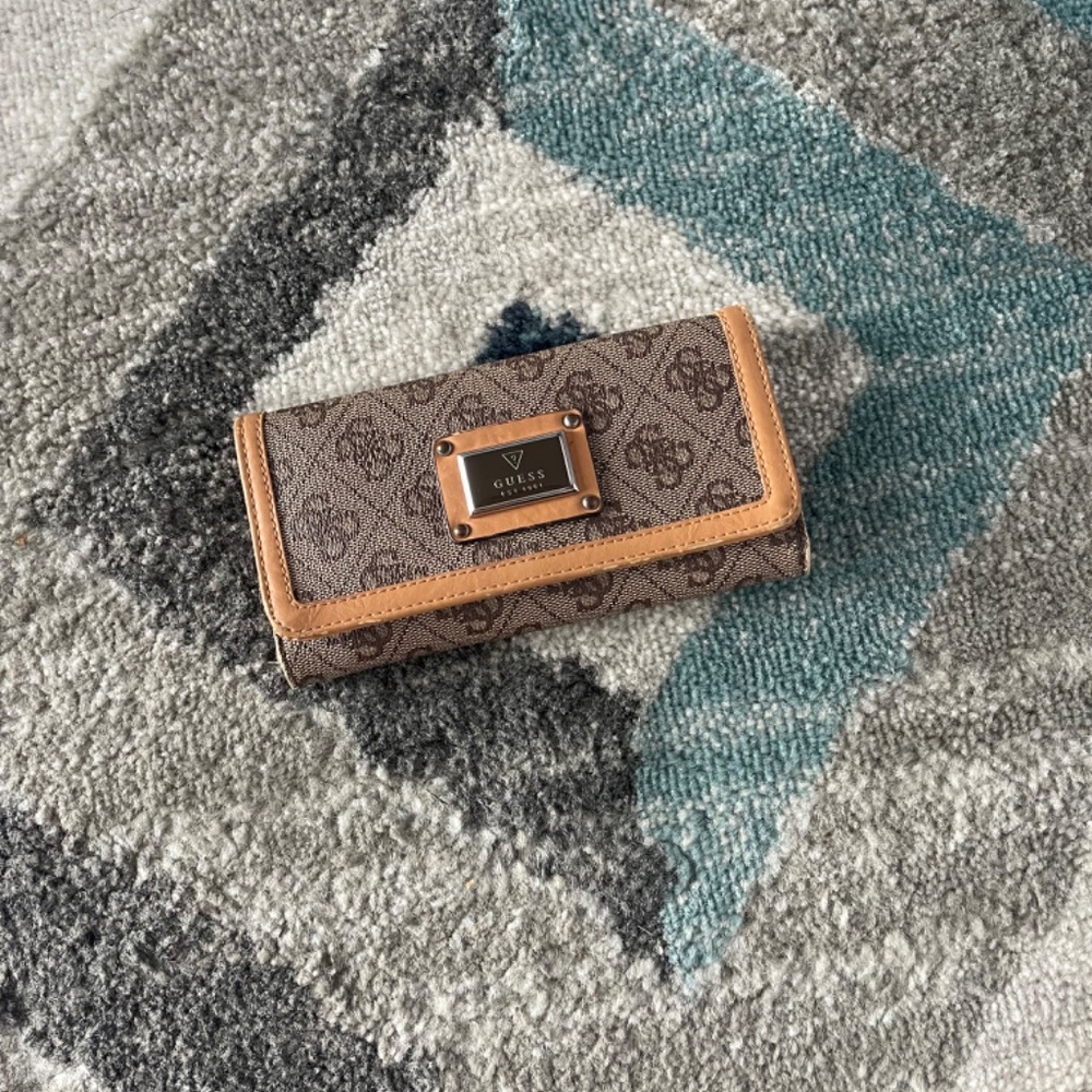 Wallet - Picture 2 of 3